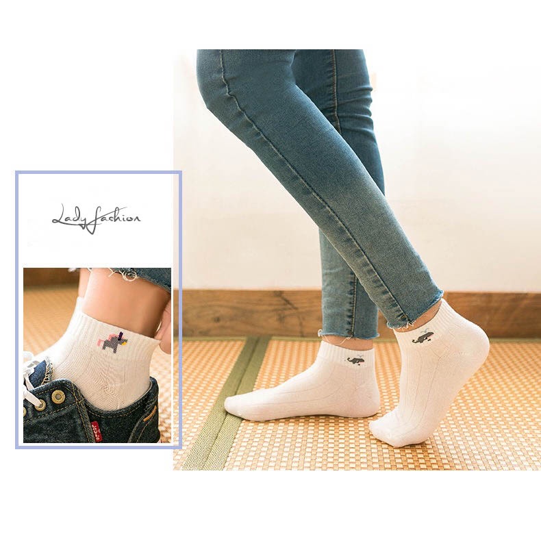 Tất vớ cổ ngắn trắng họa tiết hoạt hình chất liệu vải co giãn bốn chiều - Sope Shop