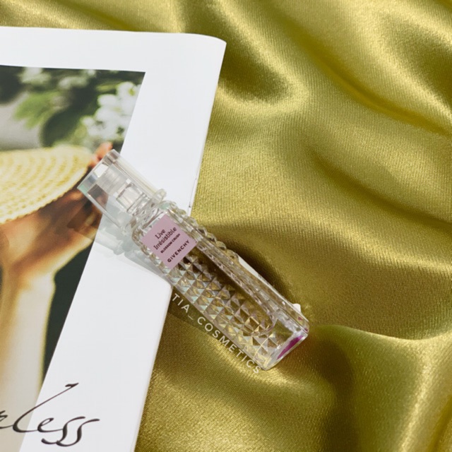 Nước hoa Givenchy - Live irresistable blossom crush⠀