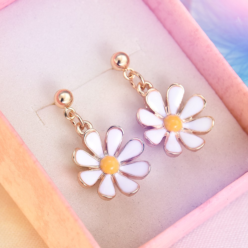 Bông tai dài hình bông cúc xinh xắn cho nữ | BigBuy360 - bigbuy360.vn