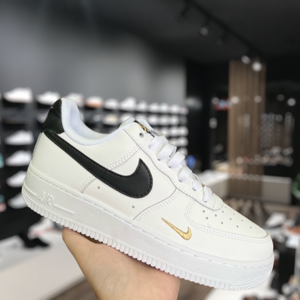 Giày Thể Thao Nam Nữ 𝗡𝗶𝗸𝗲 𝗔𝗙𝟭 Trắng Vệt Đen Logo Vàng, Giày Sneaker AF1 Vệt Đen Full Bill Box