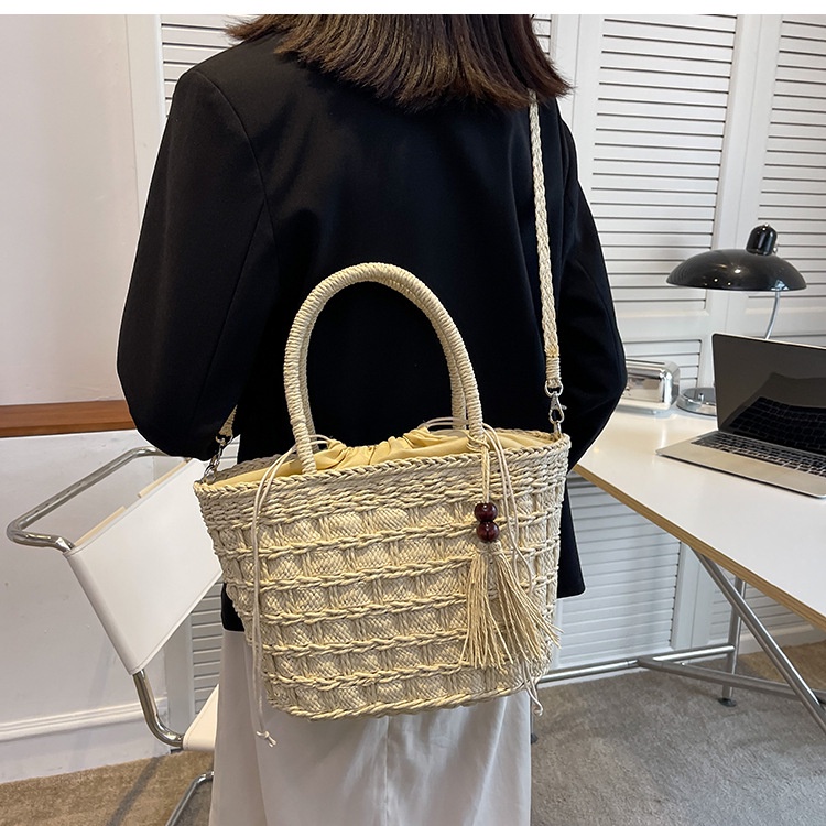 Túi Đeo Vai Đan Rơm Thủ Công Thời Trang Cho Nữ