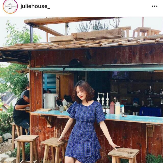 Váy xanh kẻ Julie house