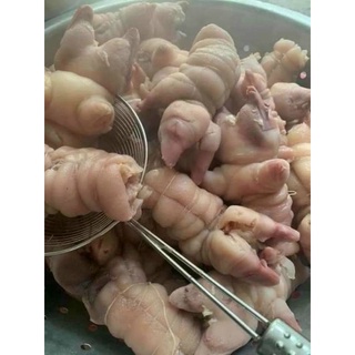 Giò heo rút xương. 1kg (giao nhanh)