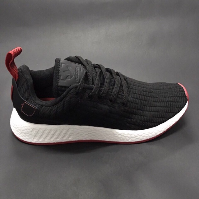 sẵn adidas nmd r2 black