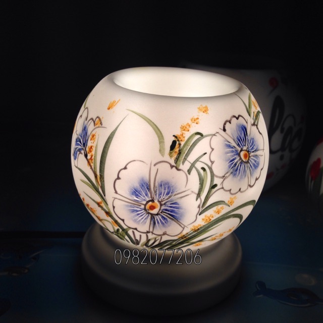 Đèn tinh dầu Bát tràng