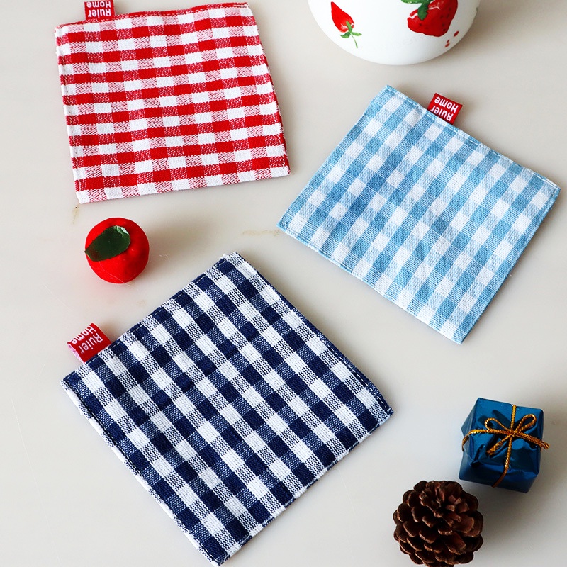 Miếng Lót Cốc Để Bàn Vải Cotton Họa Tiết Caro Dễ Thương