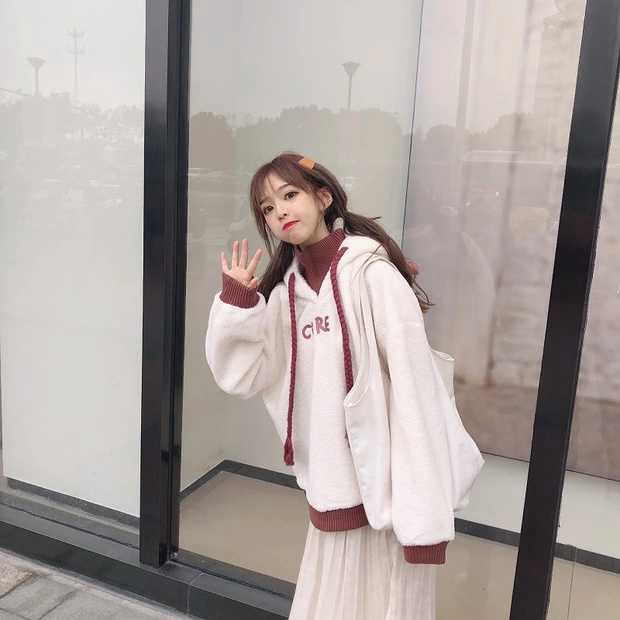 Áo Hoodie Len Cừu Tay Dài Dáng Rộng Thêu Họa Tiết Xinh Xắn Phong Cách Hàn Quốc Cho Nữ | BigBuy360 - bigbuy360.vn