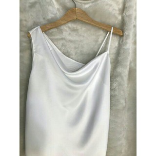 Áo cổ đổ lệch vải lụa satin hìn thật tự chụp