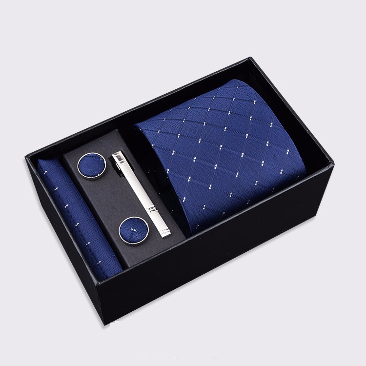 Bộ Cravat Nam 4 món gồm Cà vạt 8cm, khăn cài túi, kẹp cà vạt, măng-set đóng hộp quà tặng sang trọng