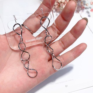 khuyên tai xoắn 3 số 8