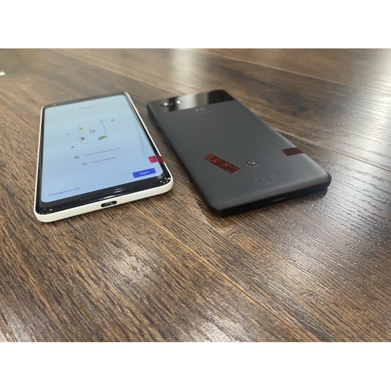 Điện thoại Google Pixel 2 XL ram 4 bộ nhớ 64g ,siêu camera | BigBuy360 - bigbuy360.vn