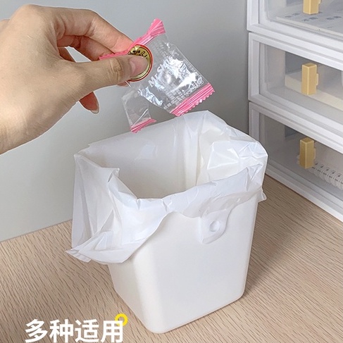 Giỏ Nhựa Đựng Đồ Treo Xe Đẩy Em Bé Tiện Dụng