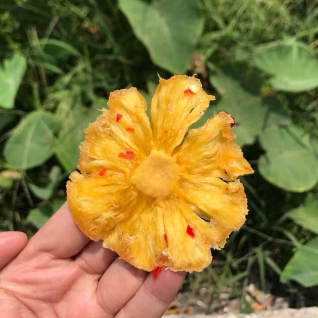 Khóm sấy muối ớt