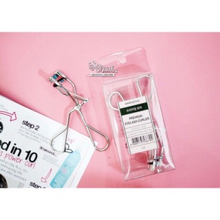 Kẹp mi cao cấp Innisfree Premium Eyelash Curler
