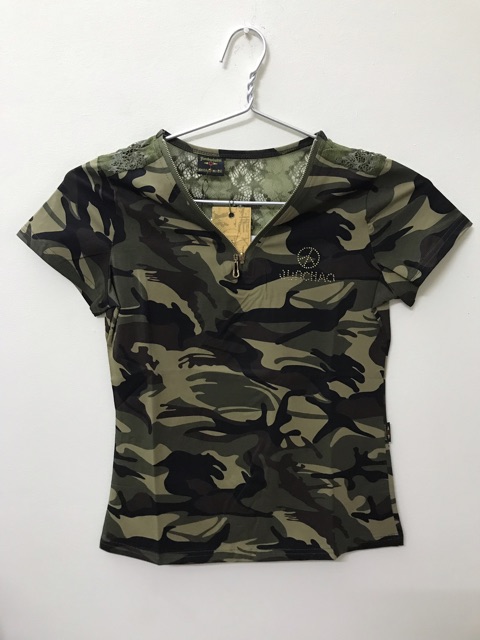 Áo thun nữ dáng lính phối ren