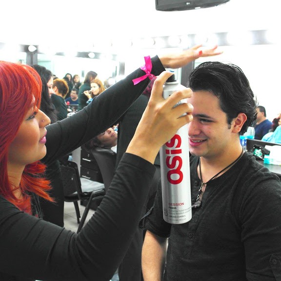 [Chính hãng] [Siêu rẻ] Gôm xịt tóc giữ nếp cứng Schwarzkopf OSiS + 3 Session Extreme Hold Hairspray 300ml