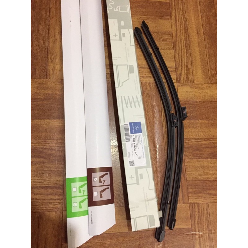 Chổi gạt mưa Mercedes W205