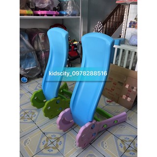 Cầu trượt cho bé
