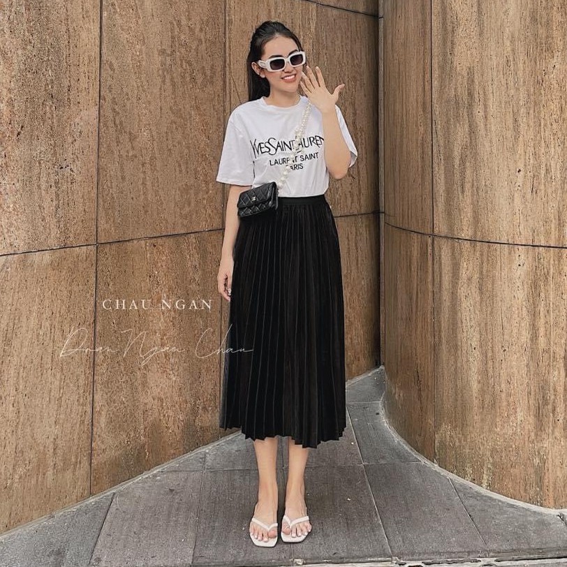 Sét Áo Phông Chữ Mix Chân Váy Ly Dáng Dài