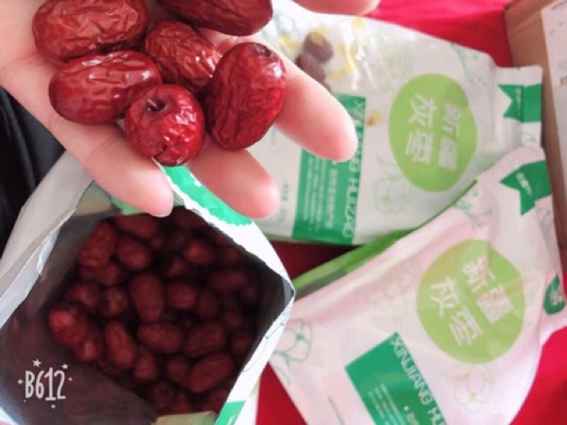 TÁO ĐỎ TÂN CƯƠNG