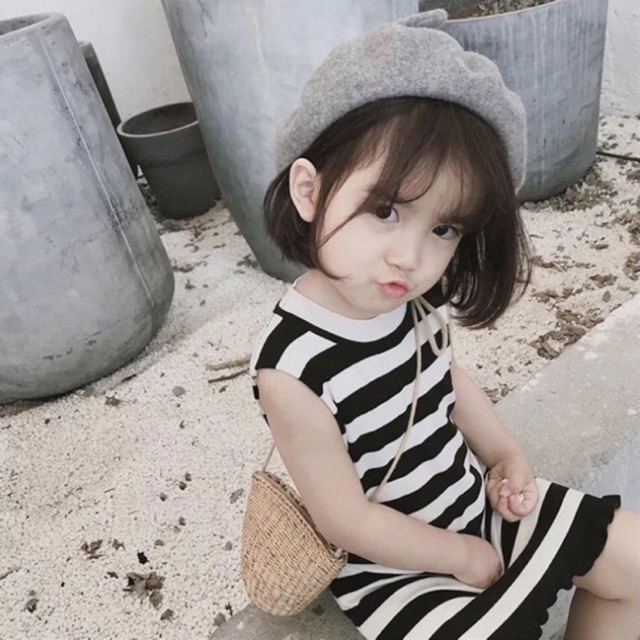 Váy suông đuôi cá kẻ ngang nơ lưng cho bé gái