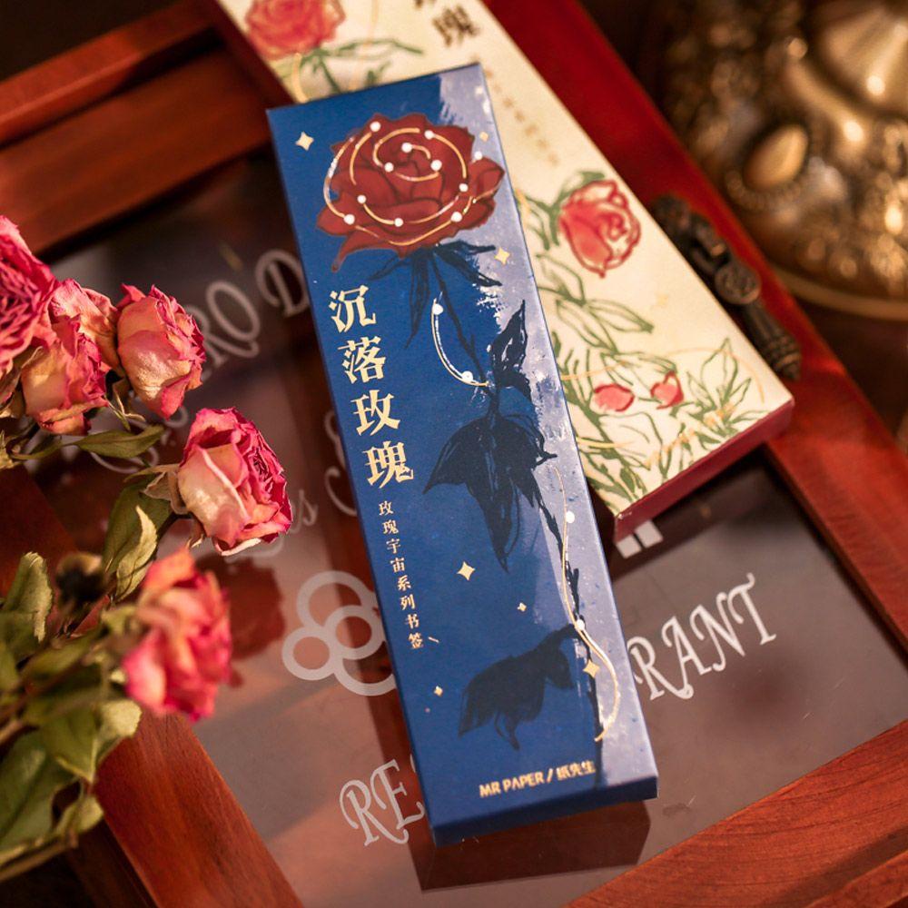 Set 30 Thẻ Giấy Đánh Dấu Trang Sách Hình Hoa Hồng Vũ Trụ Độc Đáo