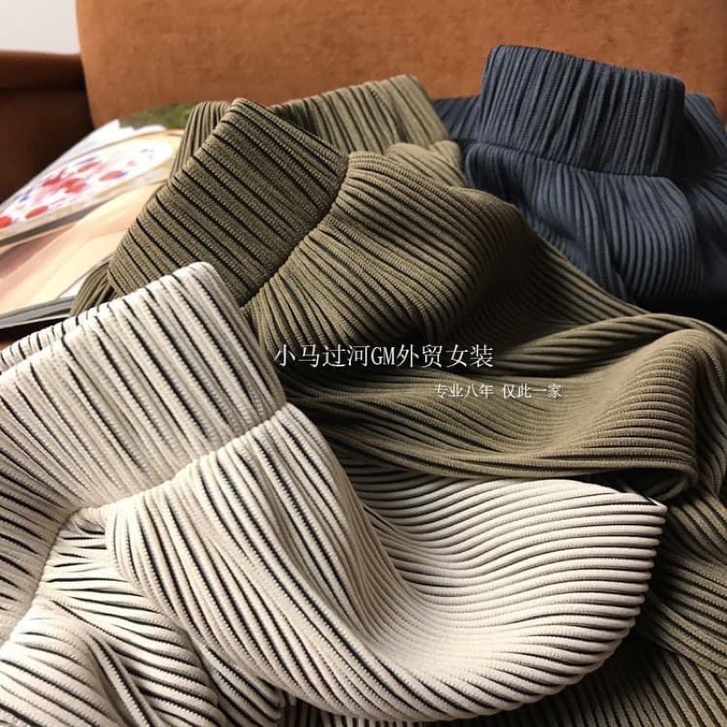 QNU50 - QUẦN TĂM NỮ SUÔNG CẠP CHUN