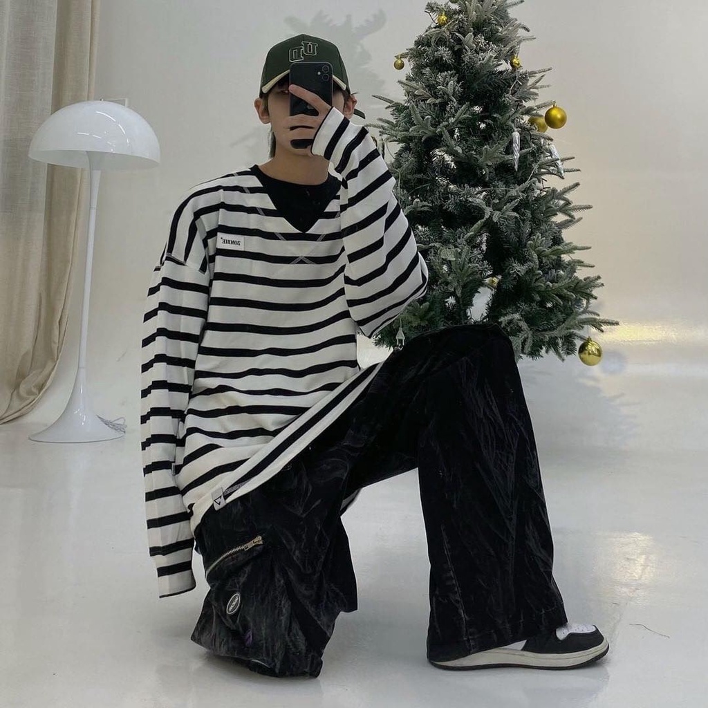 Áo ZOMBIE® V Striped Sweater In B/White