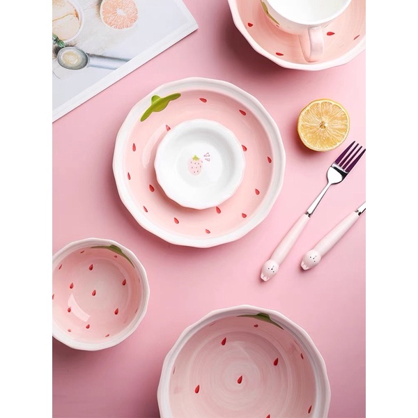Bộ chén bát đĩa sứ dâu tây hồng dễ thương bát đĩa decor
