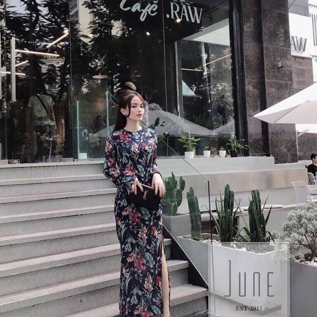 Đầm suông tay dài sẻ đùi in hoa 3D so iu