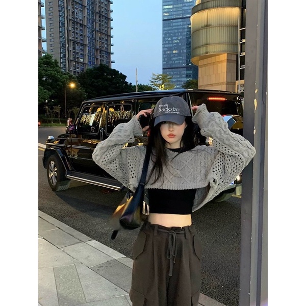 Áo croptop dệt kim tay dài cổ tròn phong cách hot trend siêu mới - hàng có sẵn