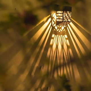 Đèn LED Gắn Tường Trang Trí Thông Minh Chống Nước Chạy Năng Lượng Mặt Trời
