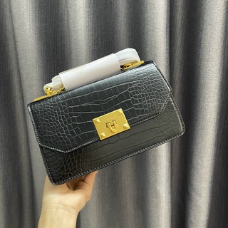 Túi cnk khóa gập da rắn size 22 hàng xuất dư