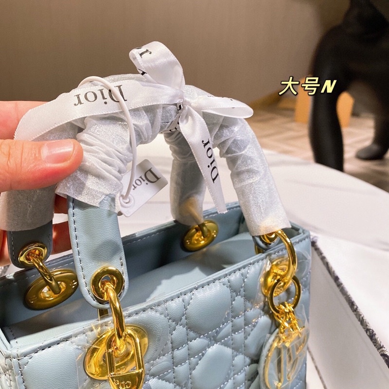 Túi xách diỏr lady sz 20 chất da thật hàng order trung