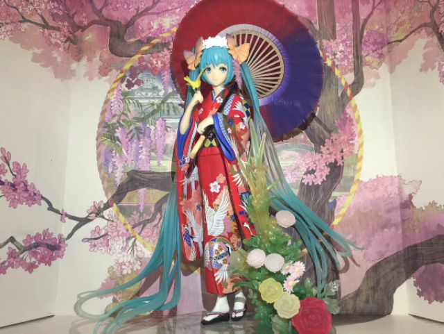 [Vocaloid] Mô hình nhân vật Hatsune Miku Kimono (video , ảnh thật)