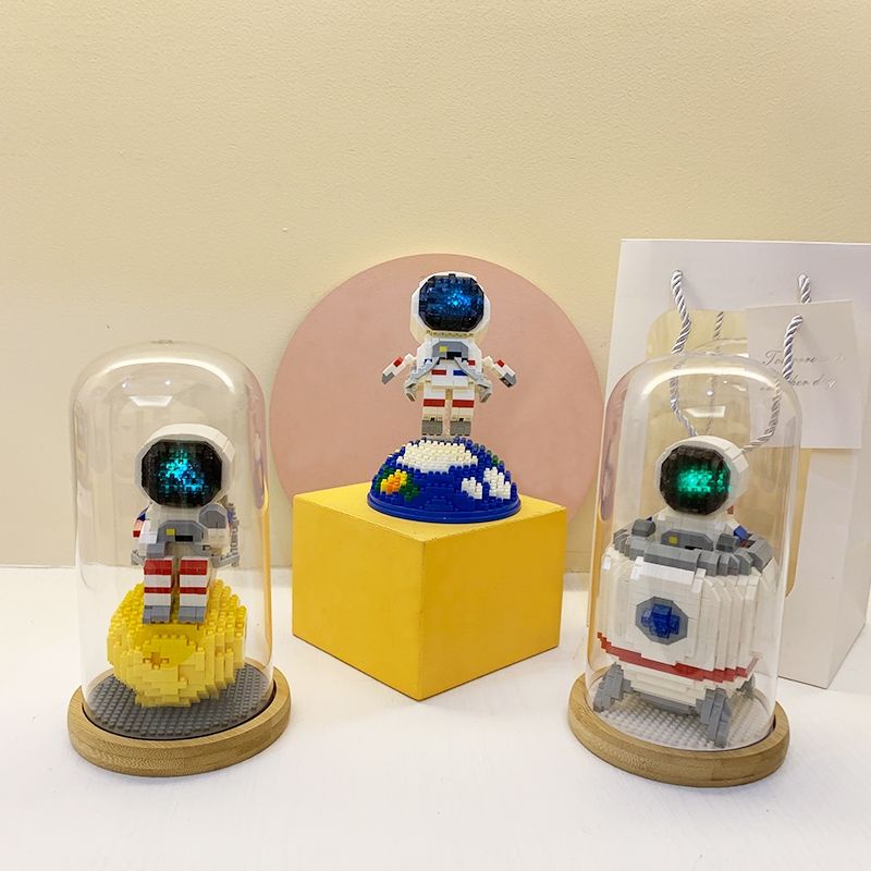 Lego Phi Hành Gia có lồng kính nhựa mô hình lắp ráp decor Nhà Du Hành đồ chơi lắp ghép vũ trụ đáy gỗ