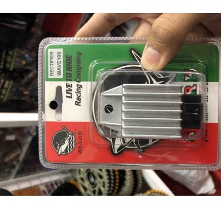 Sạc Độ SHARK gắn Wave,Dream,hàng chất lượng, uy tính,đúng hàng shark