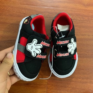 Giầy Disney. Bé trai, gái