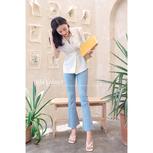 Áo blazer nữ cúc bọc chiết li eo cộc tay