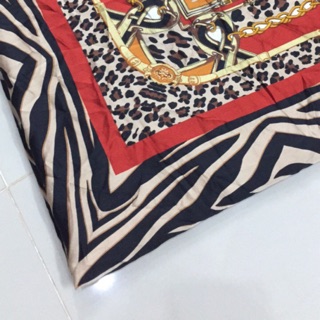 Vải lụa hoạ tiết