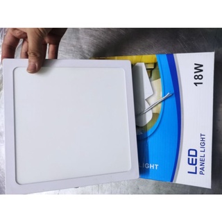 Đèn ốp trần 18w/24wloại vuông ánh sáng trắng