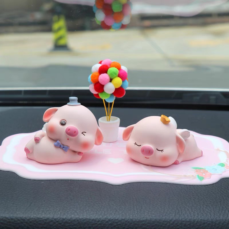Trí Taplo ô Tô Set Heo Vui Tính Dễ Thương , Phụ Kiện Trang Trí Hơi , Xe Hơi, Bàn Làm Việc