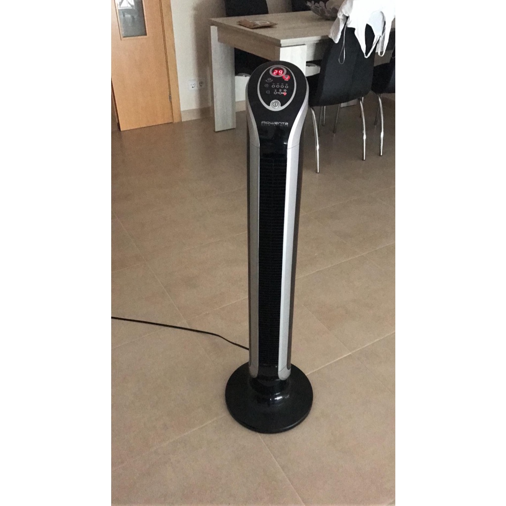 Quạt tháp trụ Rowenta VU6670 FO