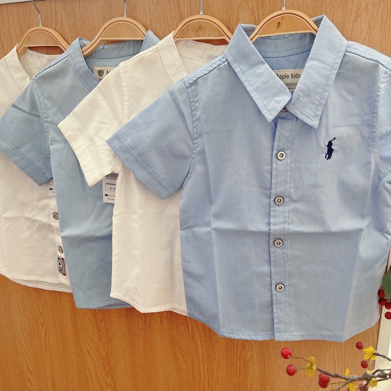 ÁO SƠ MI TRẮNG SOÁI CA CHO BÉ TRAI THÊU TOMY/ NY/ 2 TÚI MẪU MỚI