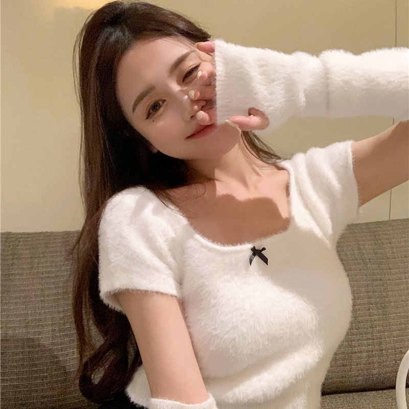 2021 áo len nữ dệt kim ngắn màu trắng mới mùa thu đông