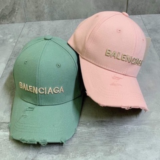 Mũ Balenciaga Rách