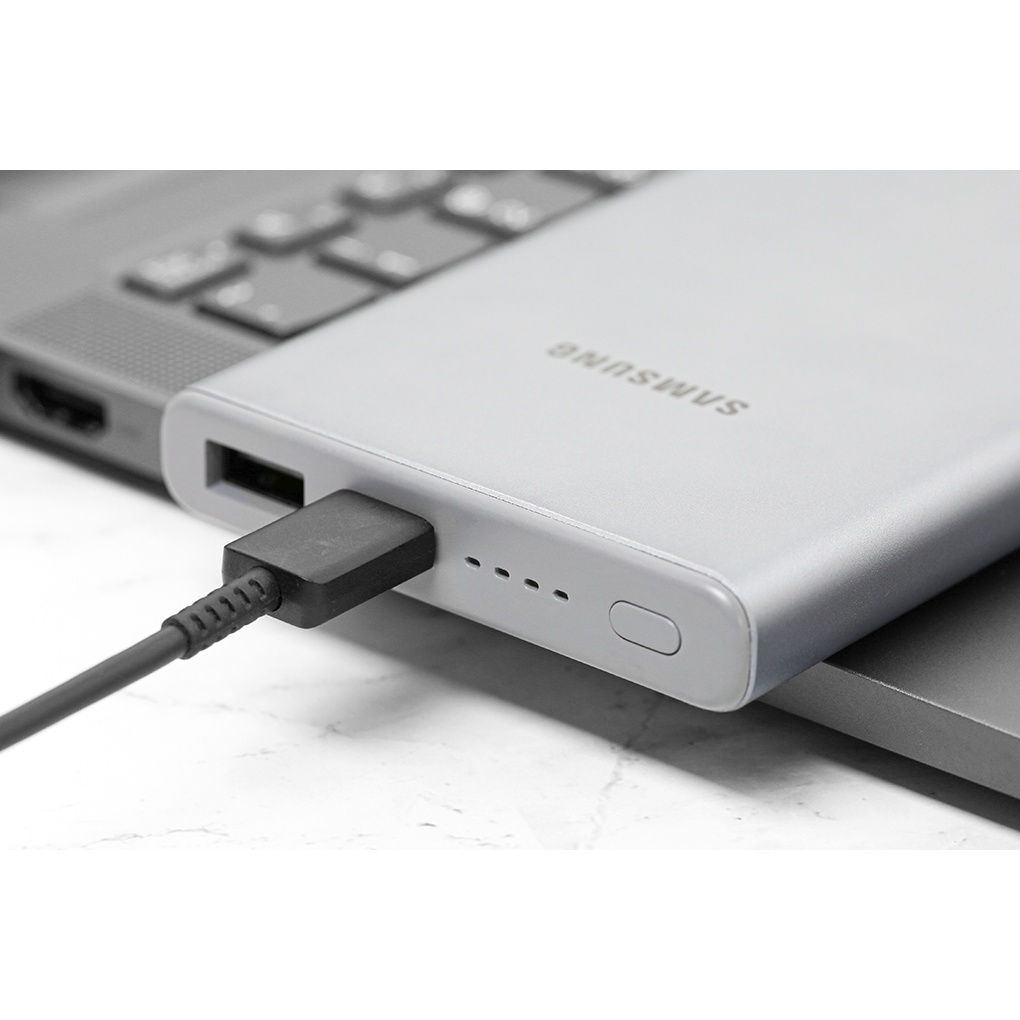 Pin sạc dự phòng Samsung EB-P3300 10.000 mAh Type C/1 cổng USB 1 cổng Type C - Chính hãng BH 12 tháng