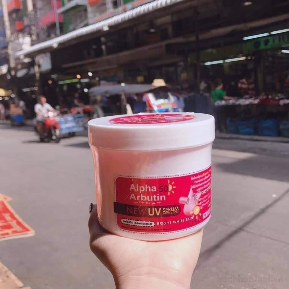 Kem dưỡng trắŉg chốnǥ nắng Alpha Arbutin 50spf UV Serum Protection Thái Lan