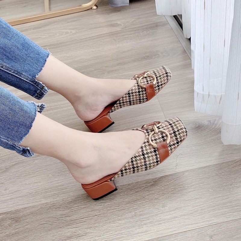 giầy sục vải kẻ mũi vuông khoá cạnh siêu chảnh l1