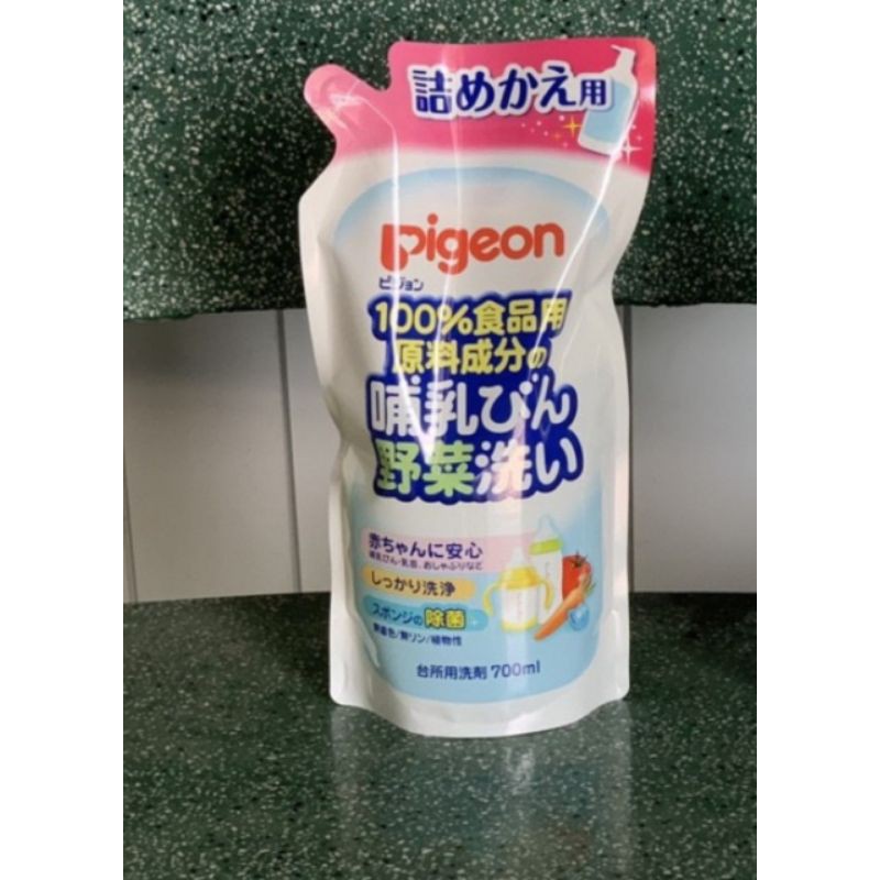 DUNG DỊCH RỮA BÌNH PIGEON 700ML Và 800ml